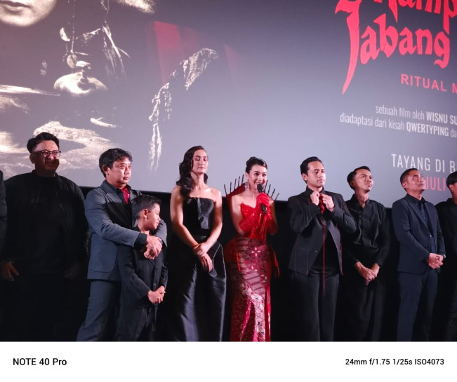 Pengalaman Ersya Aurelia di Kampung Jabang Mayit (22/7) [Selvianus Kopong Basar]